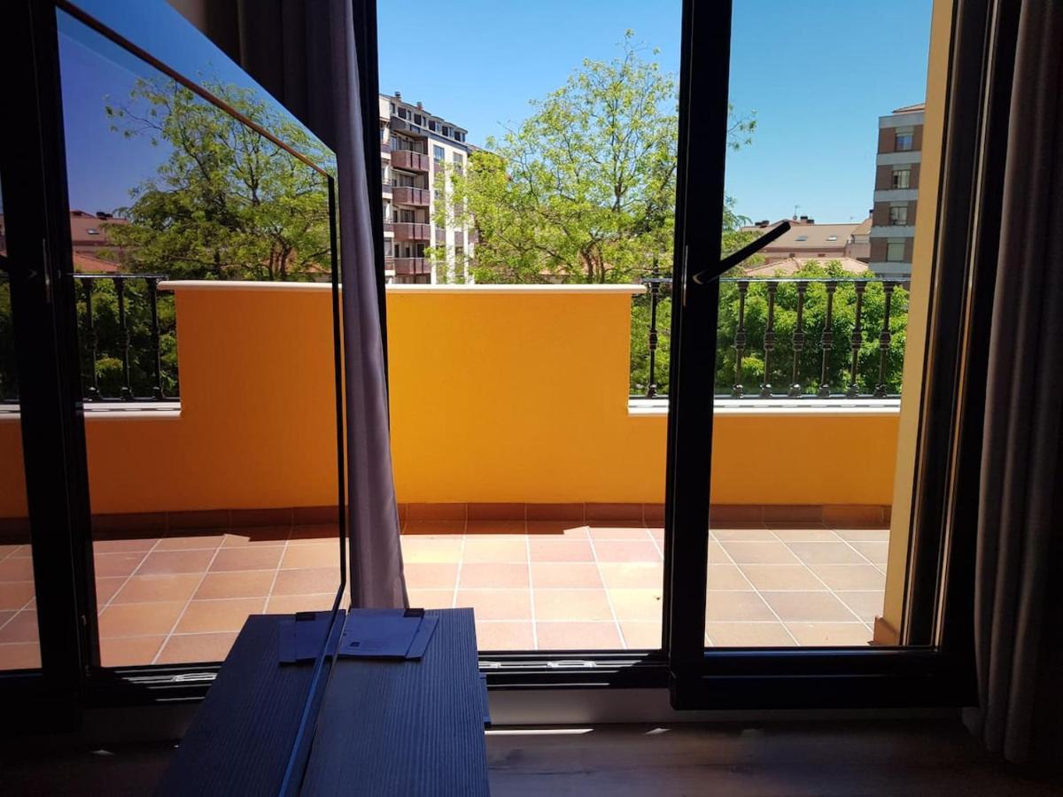 Apartamentos Aranda - Atico Duero Аранда-де-Дуэро Экстерьер фото
